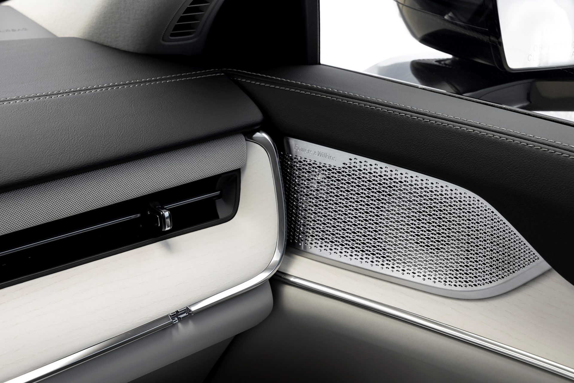 Volvo EX90 Plus - Twin Motor 7 Seats วอลโว่ EX90 ปี 2024 : ภาพที่ 16