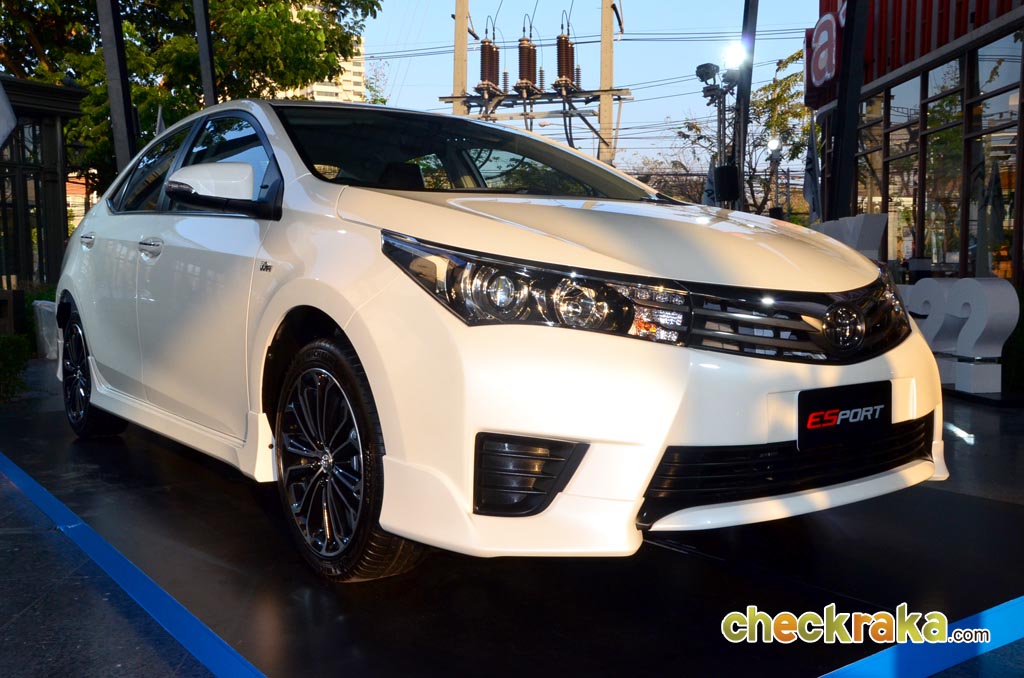 Toyota Altis (Corolla) 1.8 ESport A/T โตโยต้า อัลติส(โคโรลล่า) ปี 2014 : ภาพที่ 12