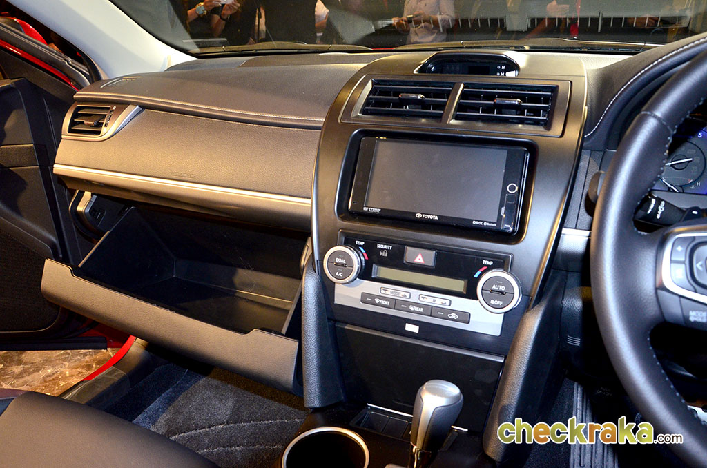 Toyota Camry 2.5 G ESport โตโยต้า คัมรี่ ปี 2015 : ภาพที่ 17