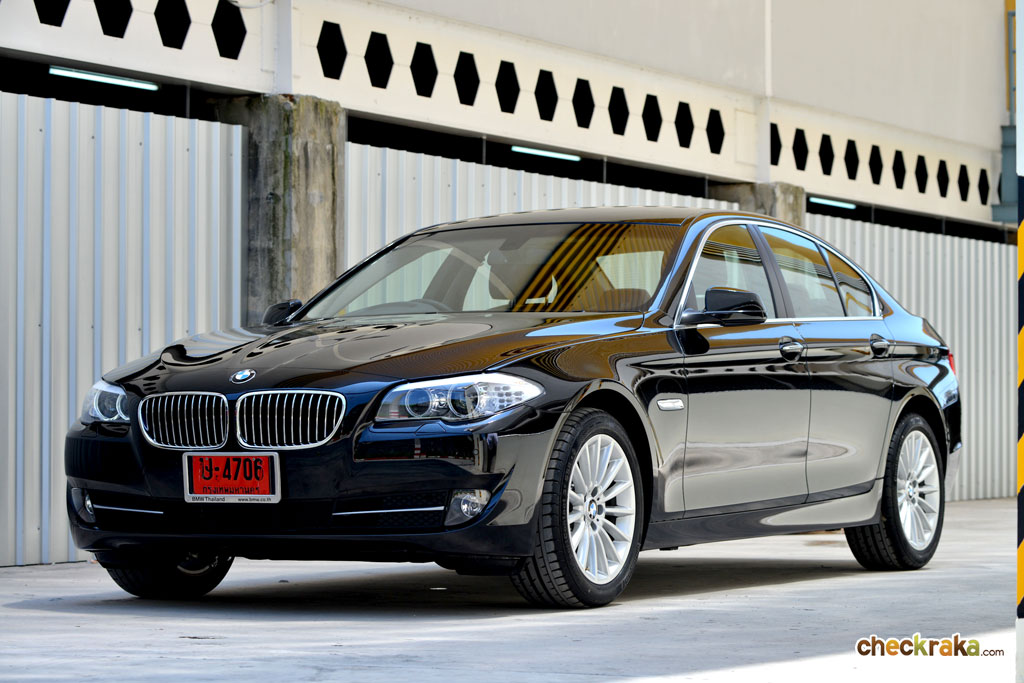 BMW Series 5 523i บีเอ็มดับเบิลยู ซีรีส์5 ปี 2010 : ภาพที่ 16