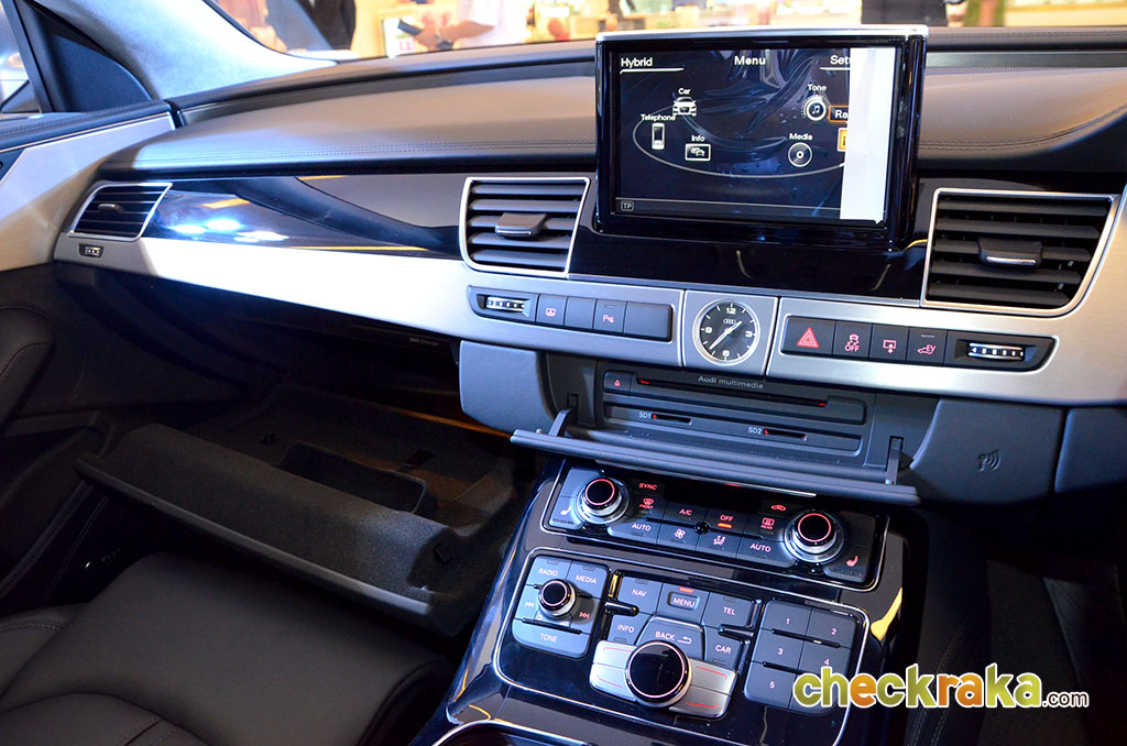 Audi A8 L 2.0 TFSI Hybrid อาวดี้ เอ8 ปี 2014 : ภาพที่ 15