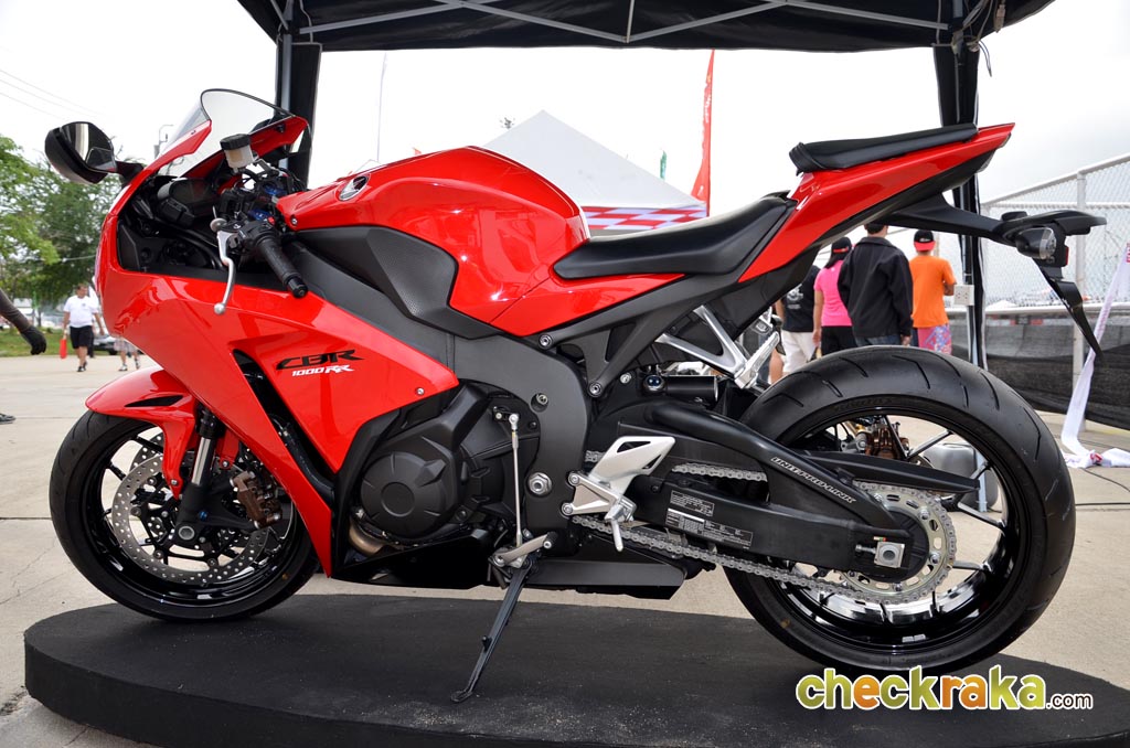 Honda CBR 1000RR ฮอนด้า ซีบีอาร์ ปี 2012 : ภาพที่ 10