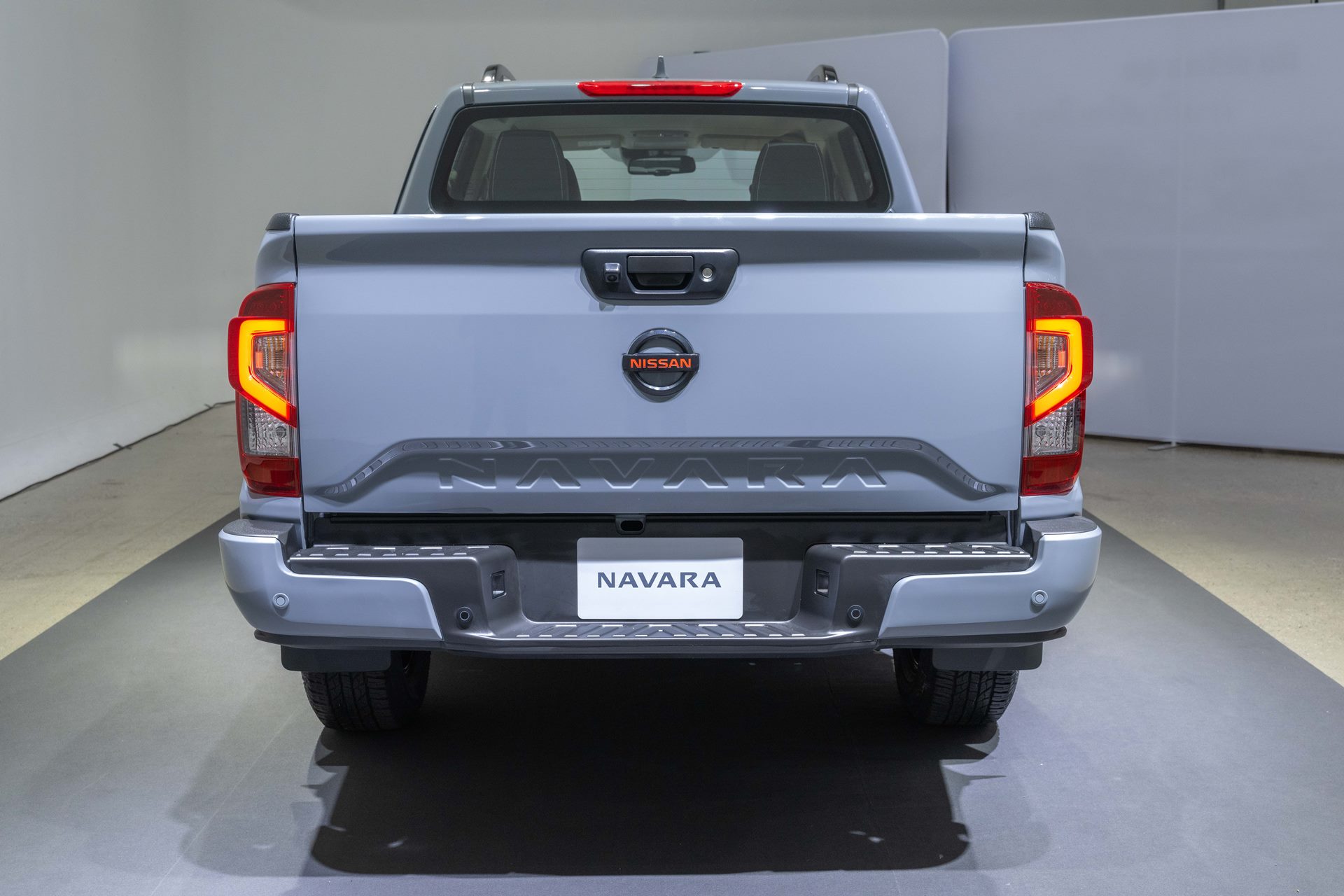 Nissan Navara Double Cab PRO-2X 7AT นิสสัน นาวาร่า ปี 2024 : ภาพที่ 10