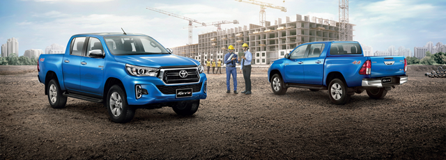 Toyota Revo Double Cab Prerunner 2x4 2.8G AT โตโยต้า รีโว่ ปี 2017 : ภาพที่ 2