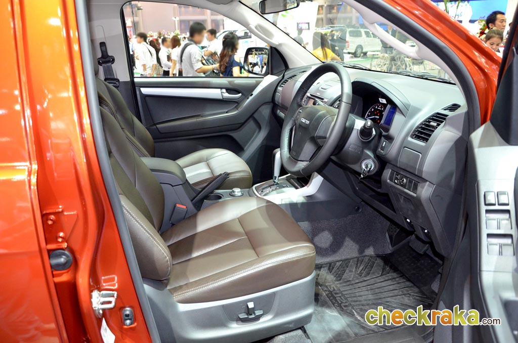 Isuzu D-MAX V-Cross 3.0 Z-Prestige VGS Turbo A/T อีซูซุ ดีแมคซ์ วี-ครอส ปี 2013 : ภาพที่ 14