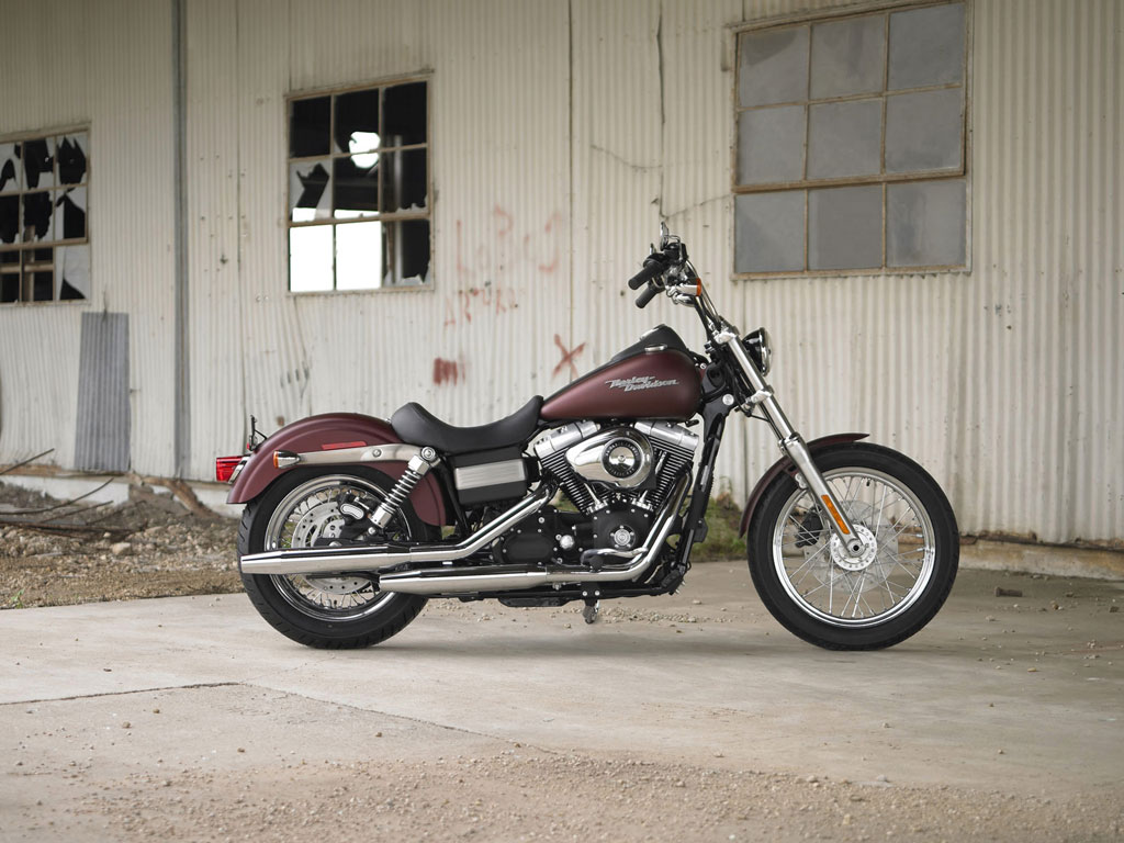 Harley-Davidson Dyna Street Bob ฮาร์ลีย์-เดวิดสัน ไดน่า ปี 2016 : ภาพที่ 4