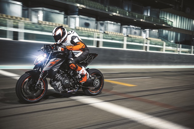 KTM 1290 Super Duke R เคทีเอ็ม ปี 2018 : ภาพที่ 8