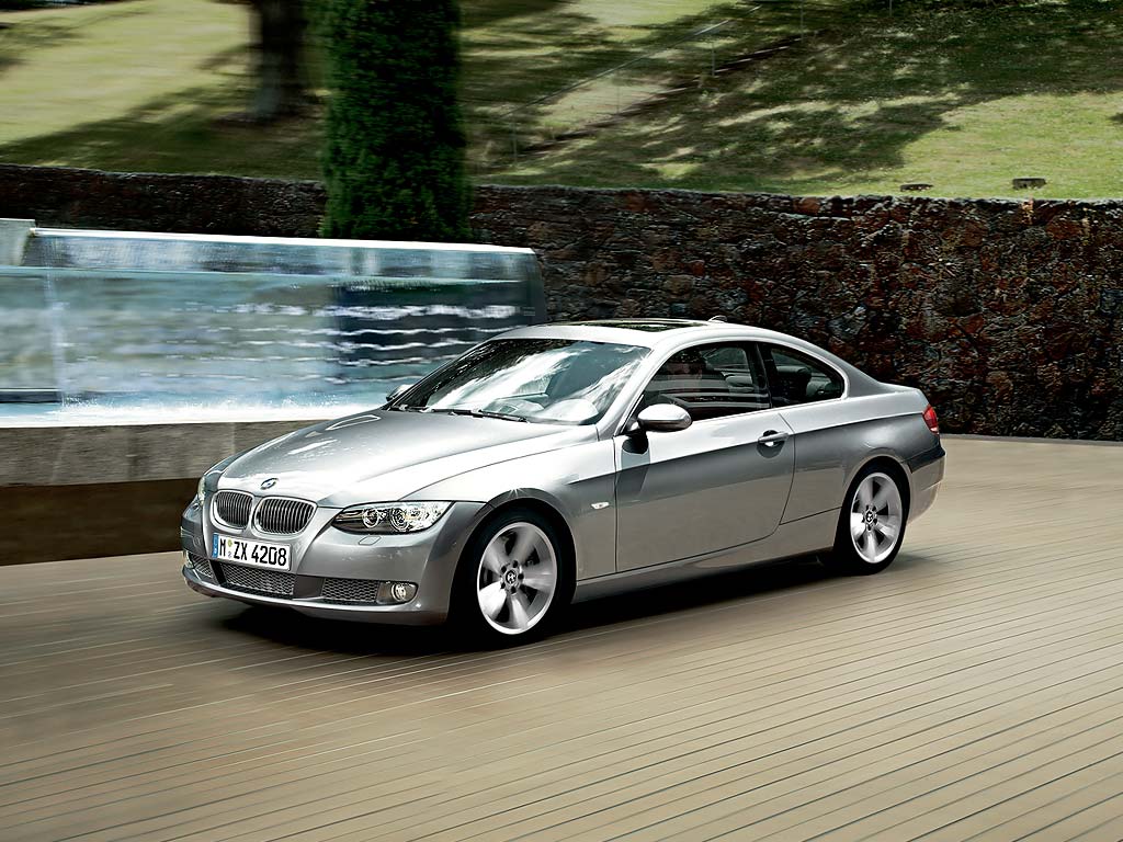 BMW Series 3 325i Coupe บีเอ็มดับเบิลยู ซีรีส์3 ปี 2008 : ภาพที่ 3