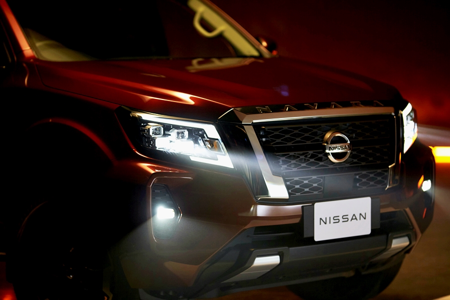 Nissan Navara Double Cab CALIBRE V 7AT MY20 นิสสัน นาวาร่า ปี 2021 : ภาพที่ 8