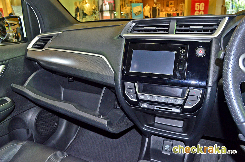 Honda BR-V SV CVT ฮอนด้า บีอาร์-วี ปี 2016 : ภาพที่ 15