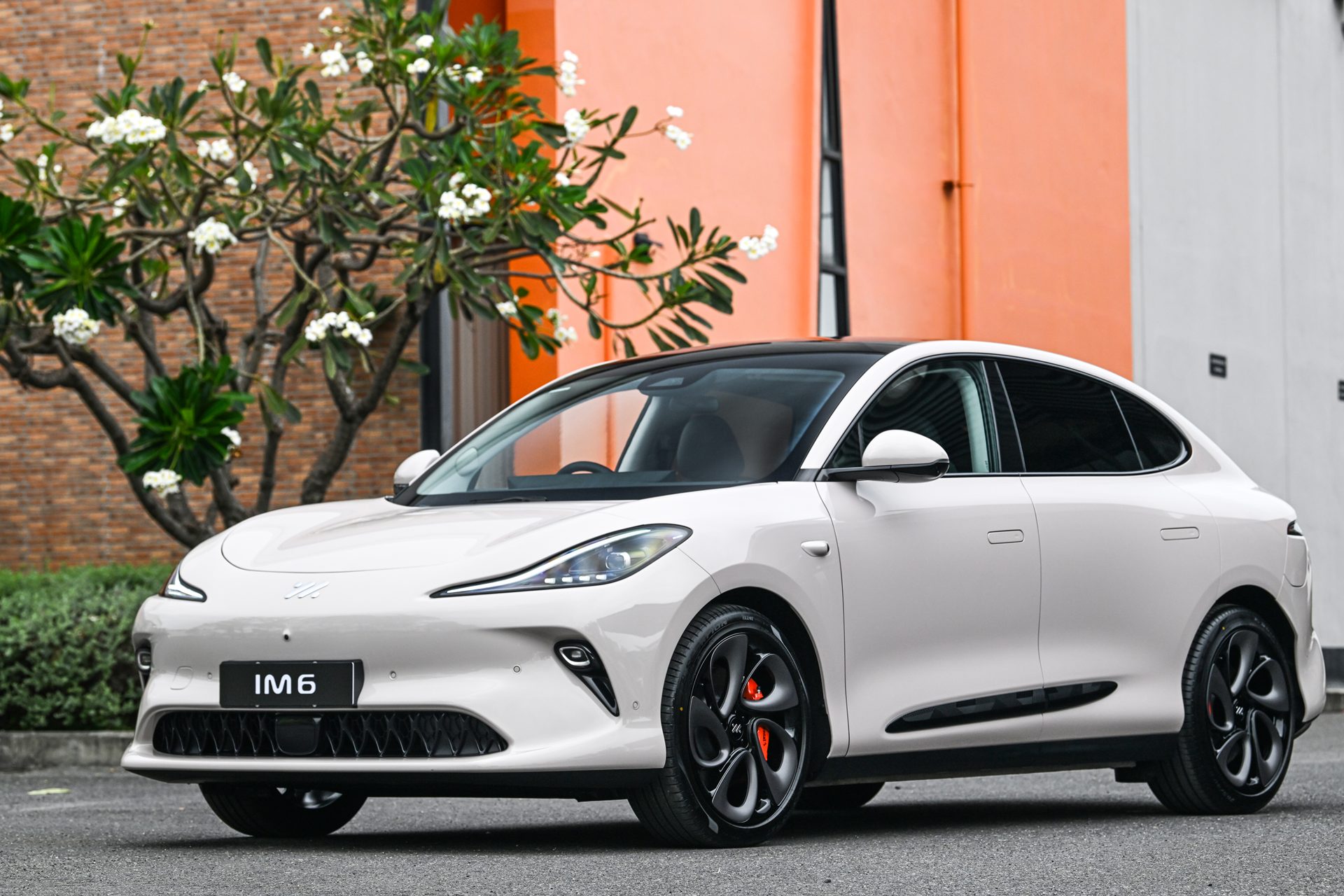 MG IM6 Performance AWD เอ็มจี ปี 2025 : ภาพที่ 1