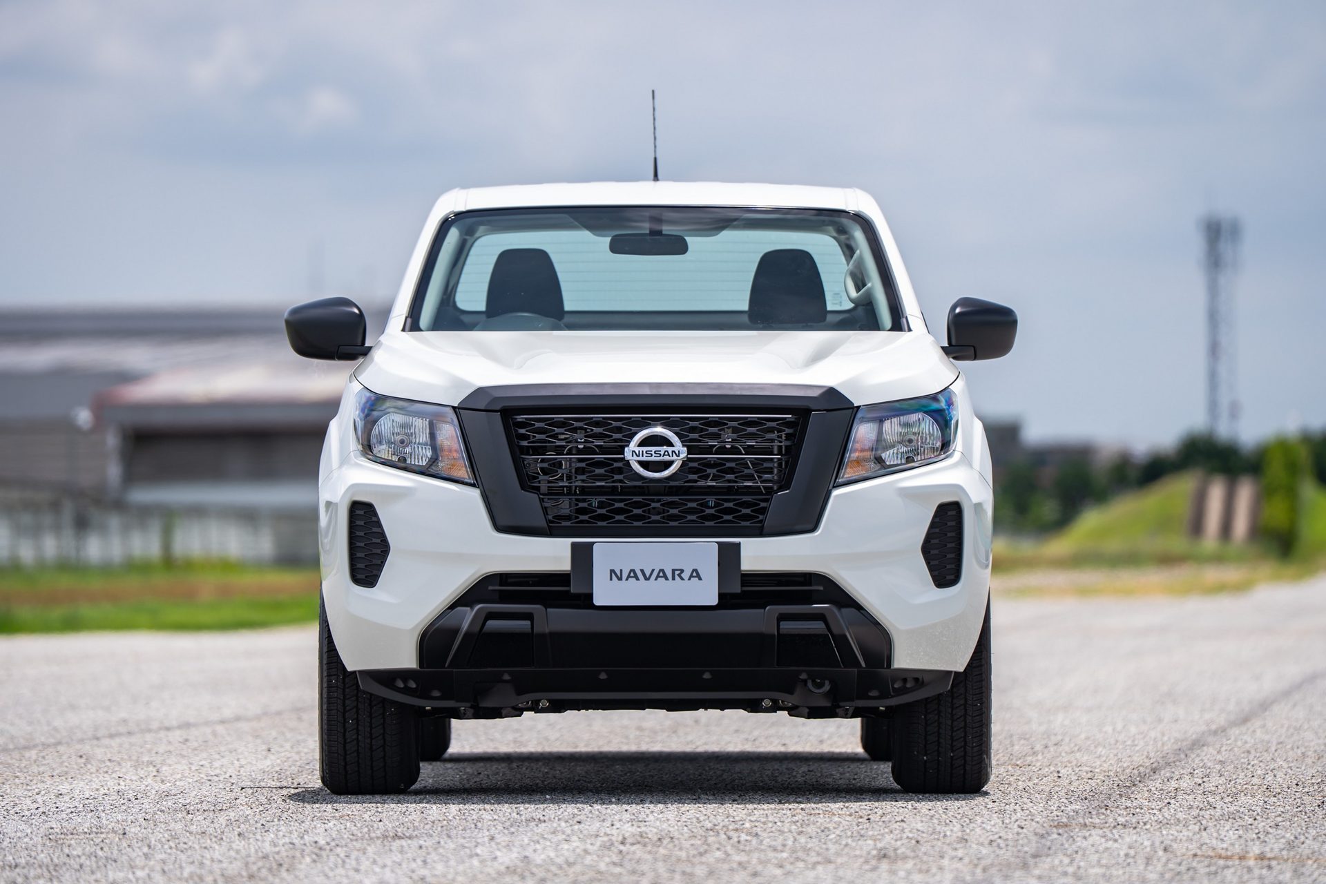 Nissan Navara King Cab Calibre SL 7AT นิสสัน นาวาร่า ปี 2025 : ภาพที่ 2