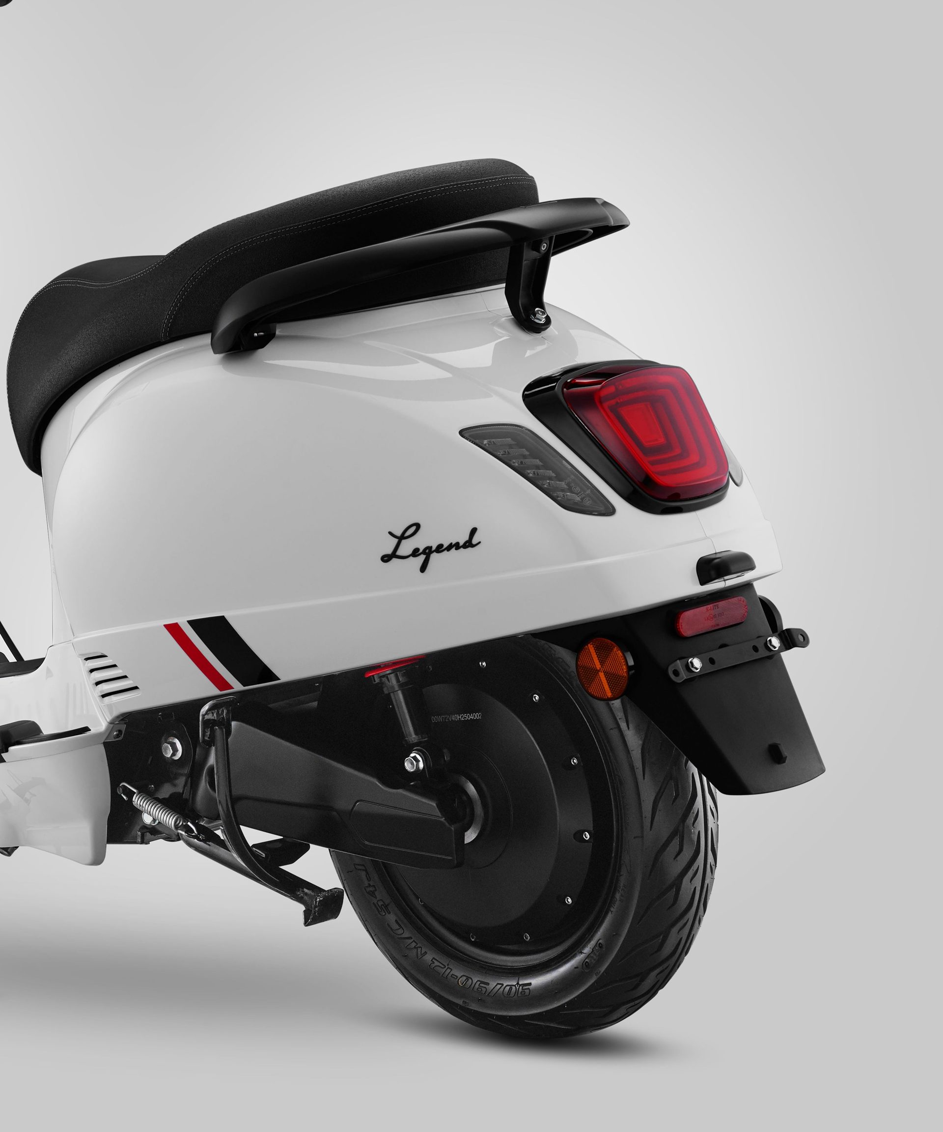 EM Legend Pro Standard อีเอ็ม ปี 2025 : ภาพที่ 8