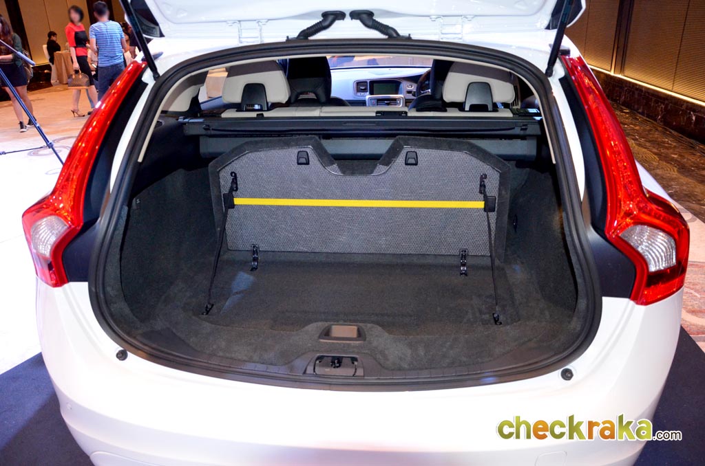 Volvo V60 T4F วอลโว่ วี60 ปี 2013 : ภาพที่ 16