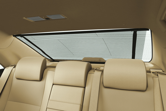 Toyota Camry Hybrid 2.5 HV Premium โตโยต้า แคมรี่ไฮบริด ปี 2015 : ภาพที่ 12