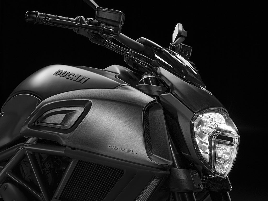 Ducati Diavel Dark ดูคาติ เดียแวล ปี 2014 : ภาพที่ 5