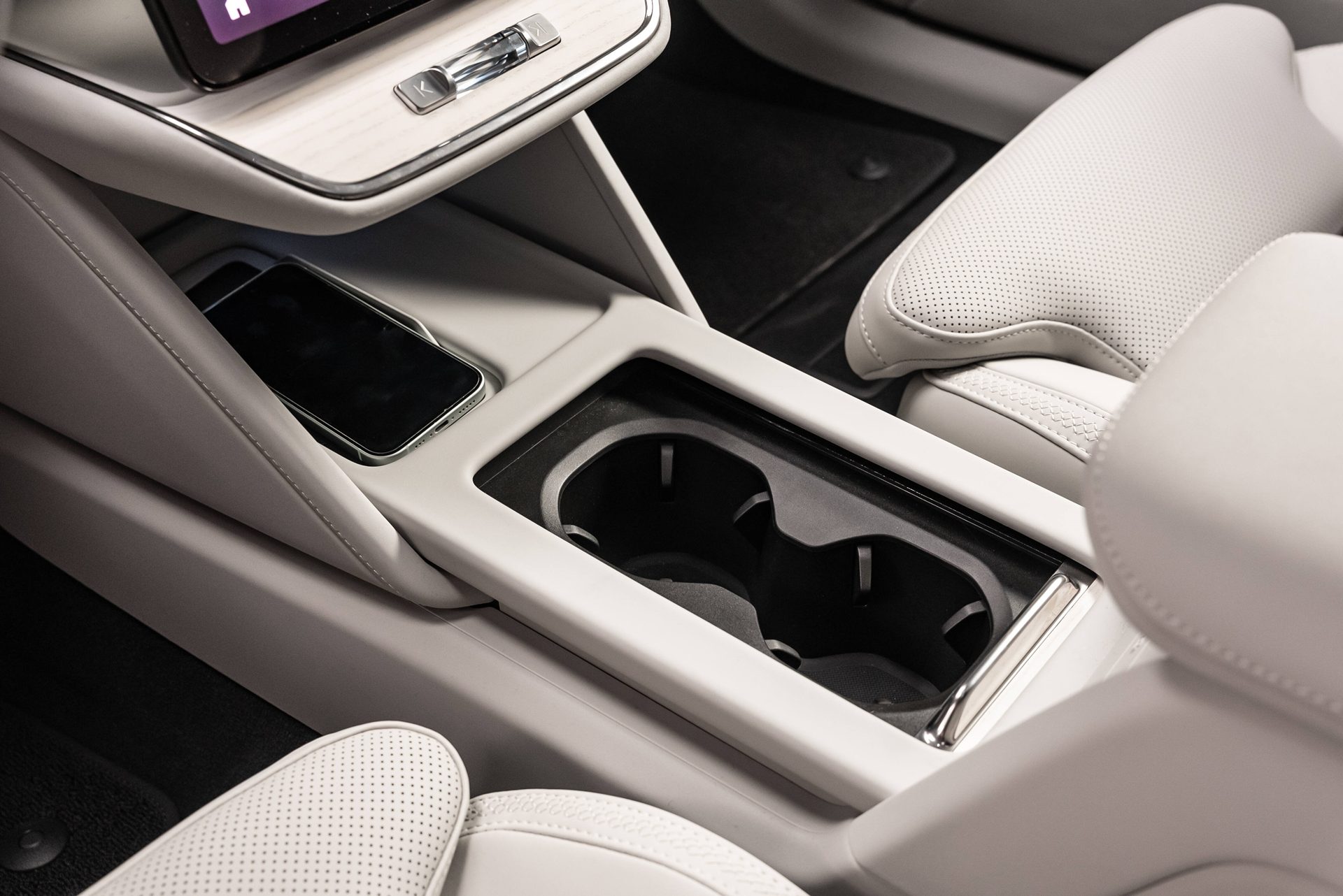 Volvo ES90 Ultra Single Motor Extended Range วอลโว่ ปี 2025 : ภาพที่ 10