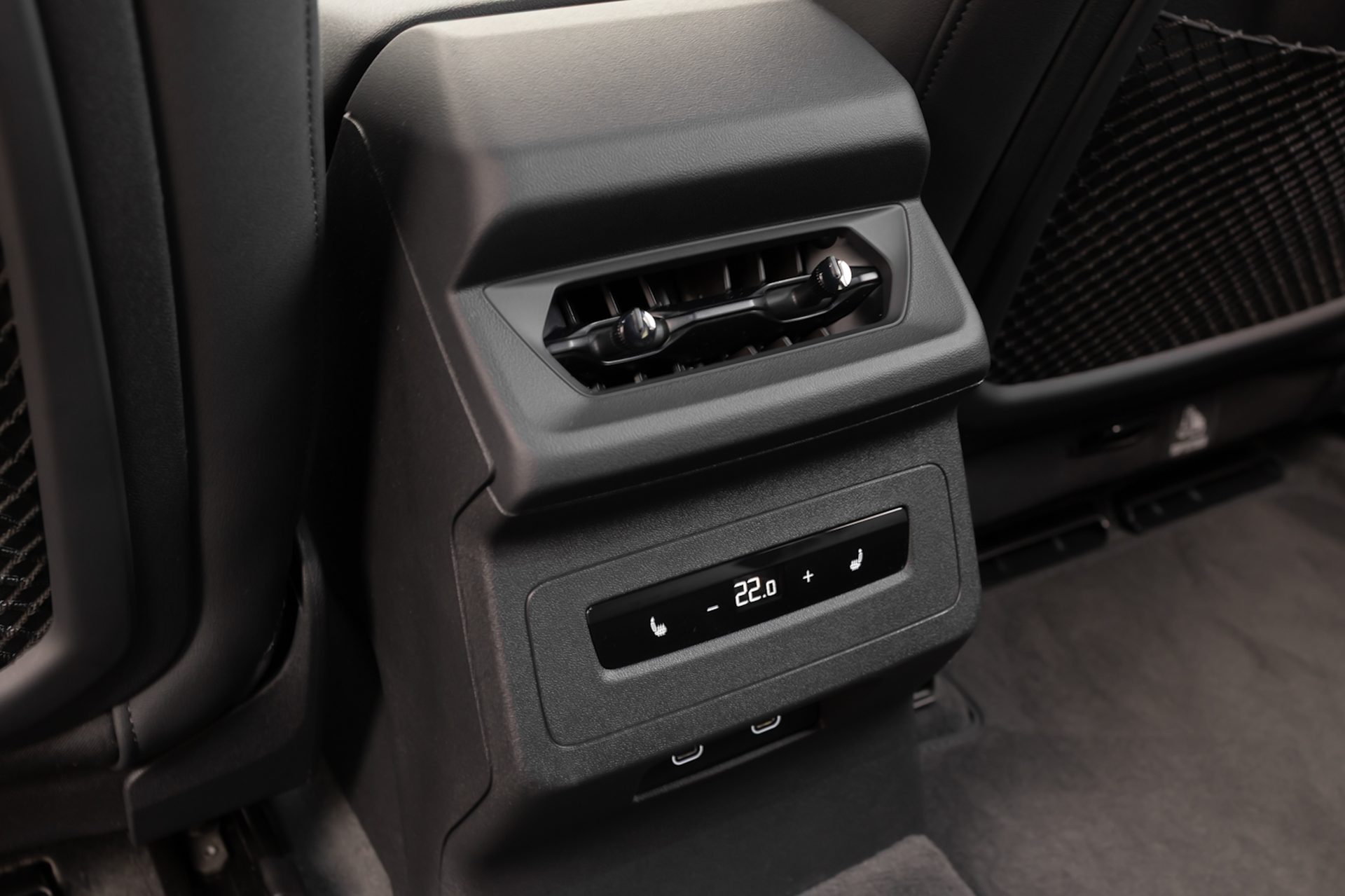 Audi S6 Avant e-tron quattro อาวดี้ ปี 2025 : ภาพที่ 16