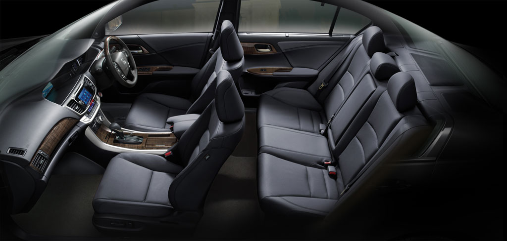 Honda Accord 2.0 EL NAVI ฮอนด้า แอคคอร์ด ปี 2013 : ภาพที่ 3
