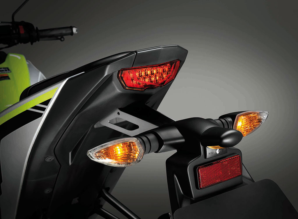 Yamaha M-Slaz Standard ยามาฮ่า เอ็ม-สแลซ ปี 2015 : ภาพที่ 11