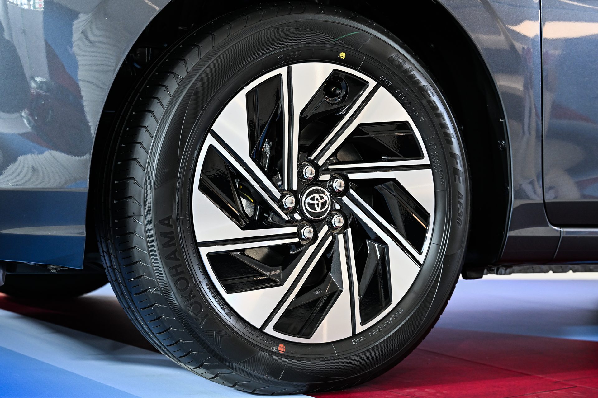 Toyota Yaris ATIV HEV Premium โตโยต้า ยาริส ปี 2025 : ภาพที่ 5