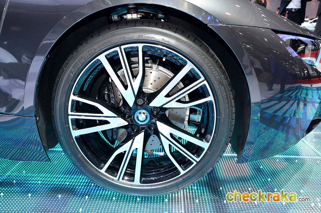 BMW i8 with Pure Impulse บีเอ็มดับเบิลยู ไอแปด ปี 2014 : ภาพที่ 12