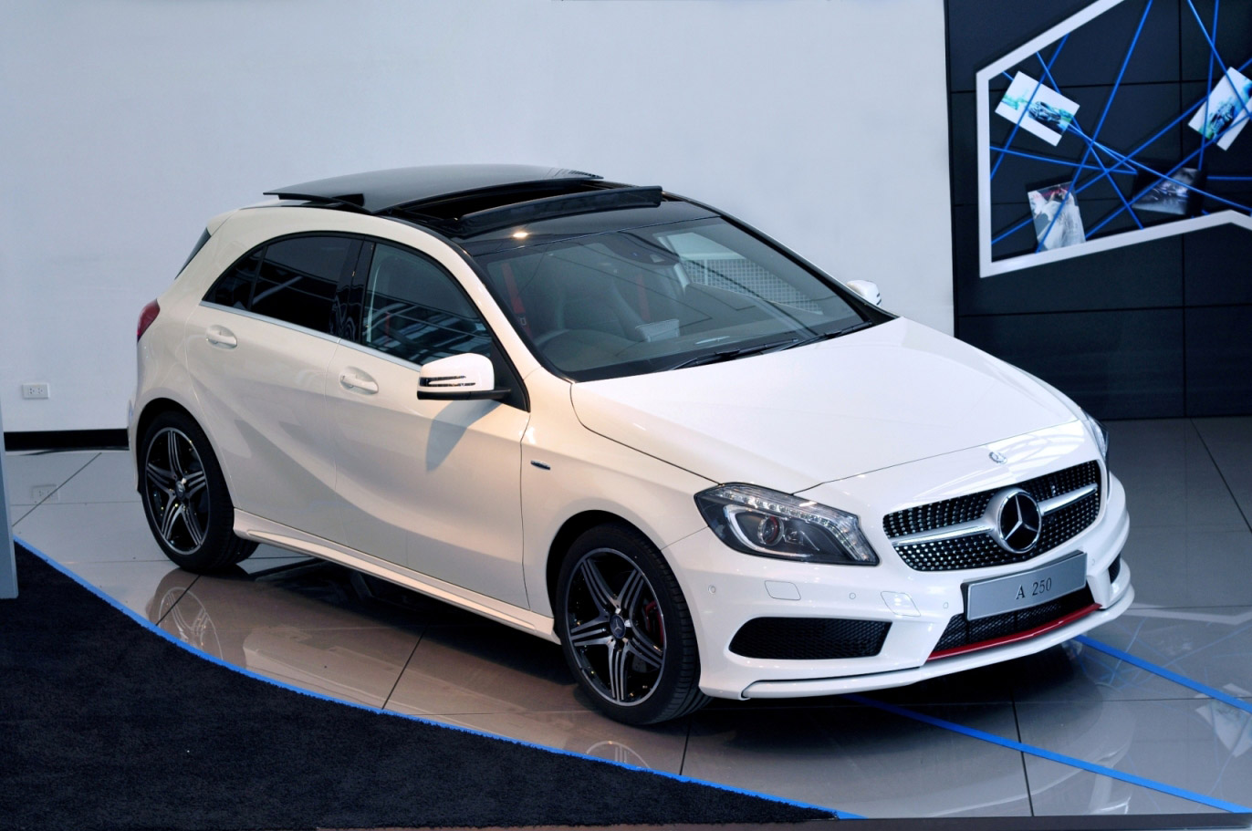 Mercedes-benz A-Class A 250 AMG Sport เมอร์เซเดส-เบนซ์ เอ-คลาส ปี 2012 : ภาพที่ 7