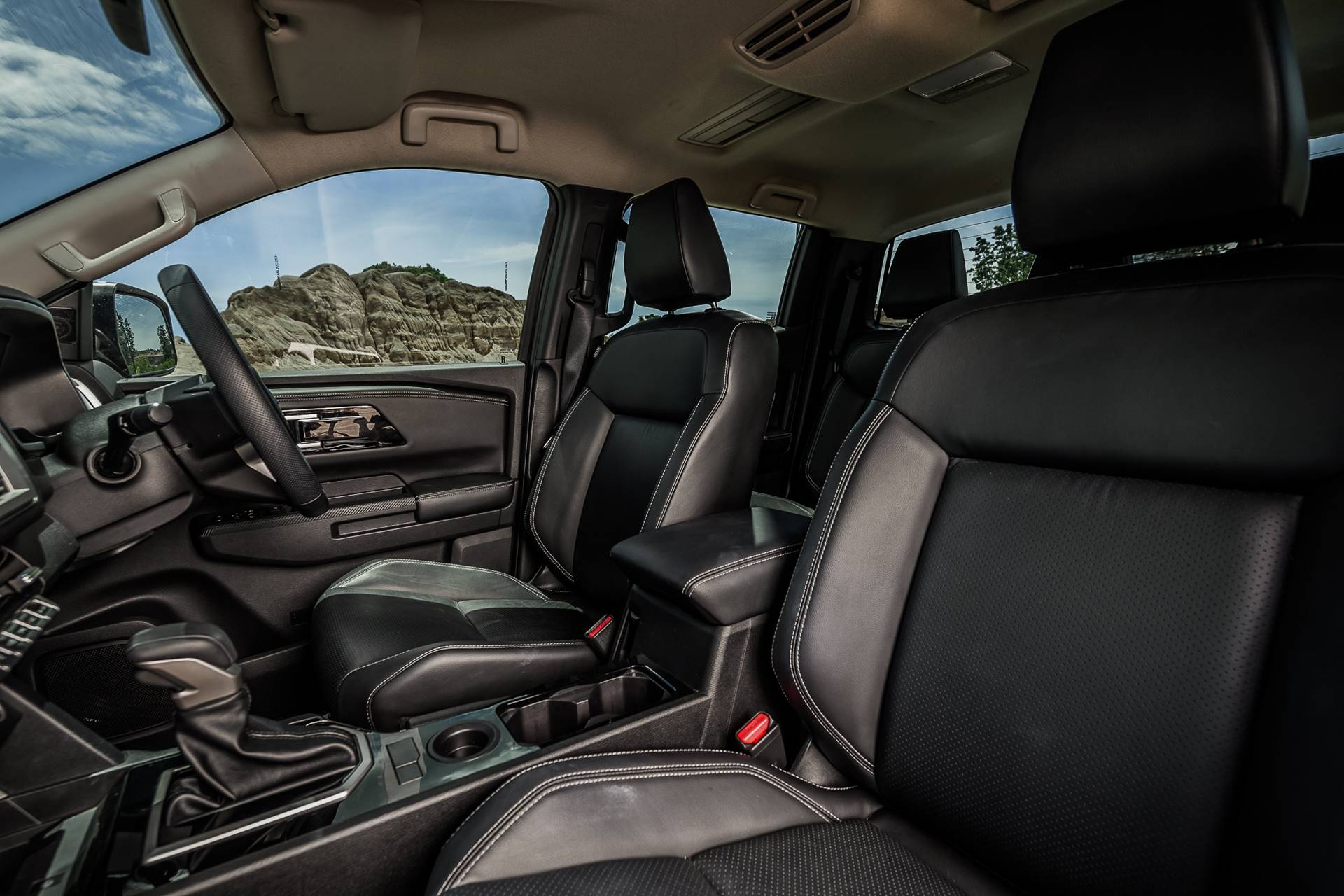 Mitsubishi Triton Double Cab Plus 2.4 Ultra AT Black Edition มิตซูบิชิ ไทรทัน ปี 2024 : ภาพที่ 11