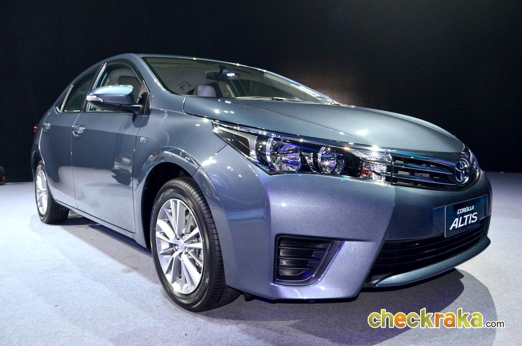Toyota Altis (Corolla) 1.8 E A/T โตโยต้า อัลติส(โคโรลล่า) ปี 2014 : ภาพที่ 9