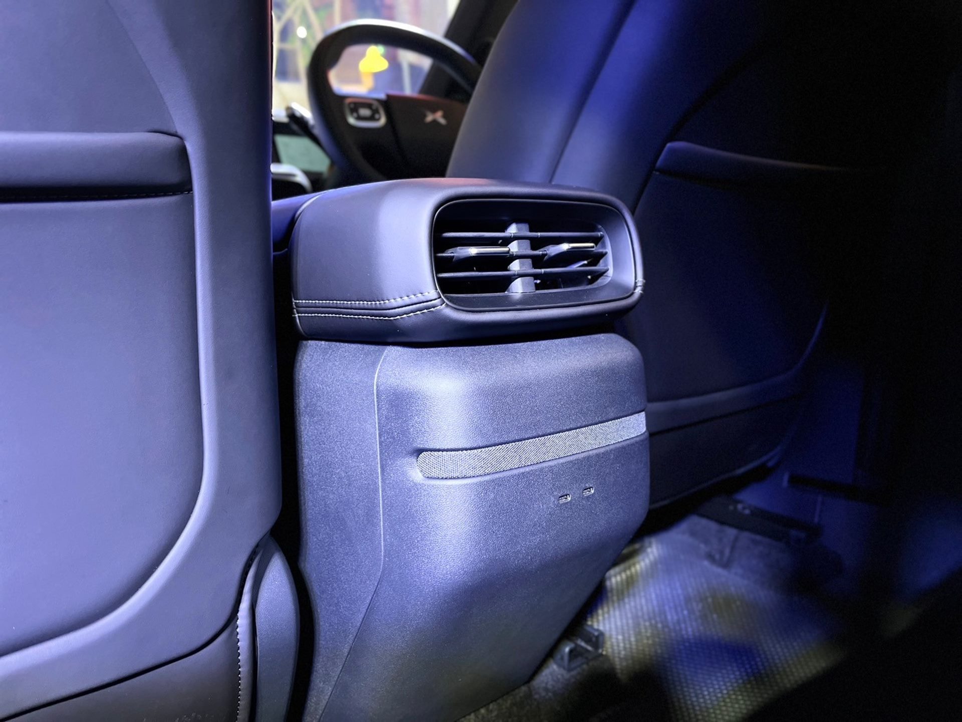 Xpeng G6 Standard Range เอ็กซ์เผิง ปี 2024 : ภาพที่ 14