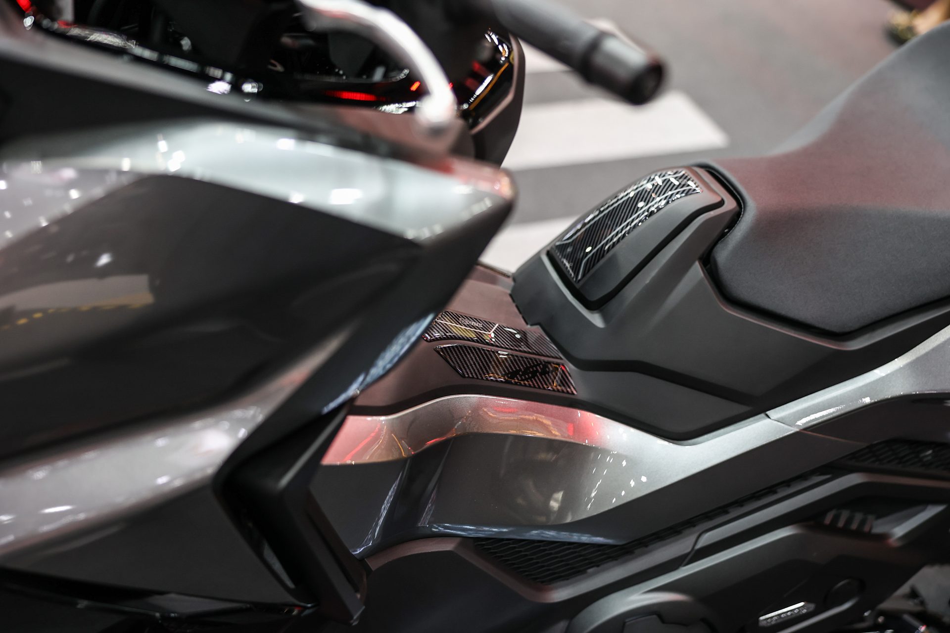 Honda Forza 750 Custom Special Edition ฮอนด้า ปี 2025 : ภาพที่ 6