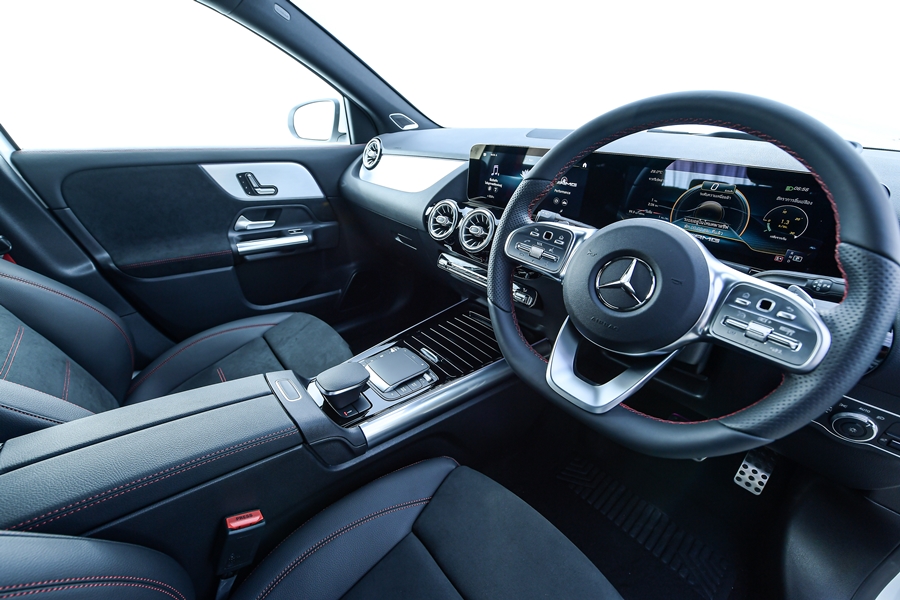 Mercedes-benz AMG GLA 35 4MATIC เมอร์เซเดส-เบนซ์ เอเอ็มจี ปี 2021 : ภาพที่ 13