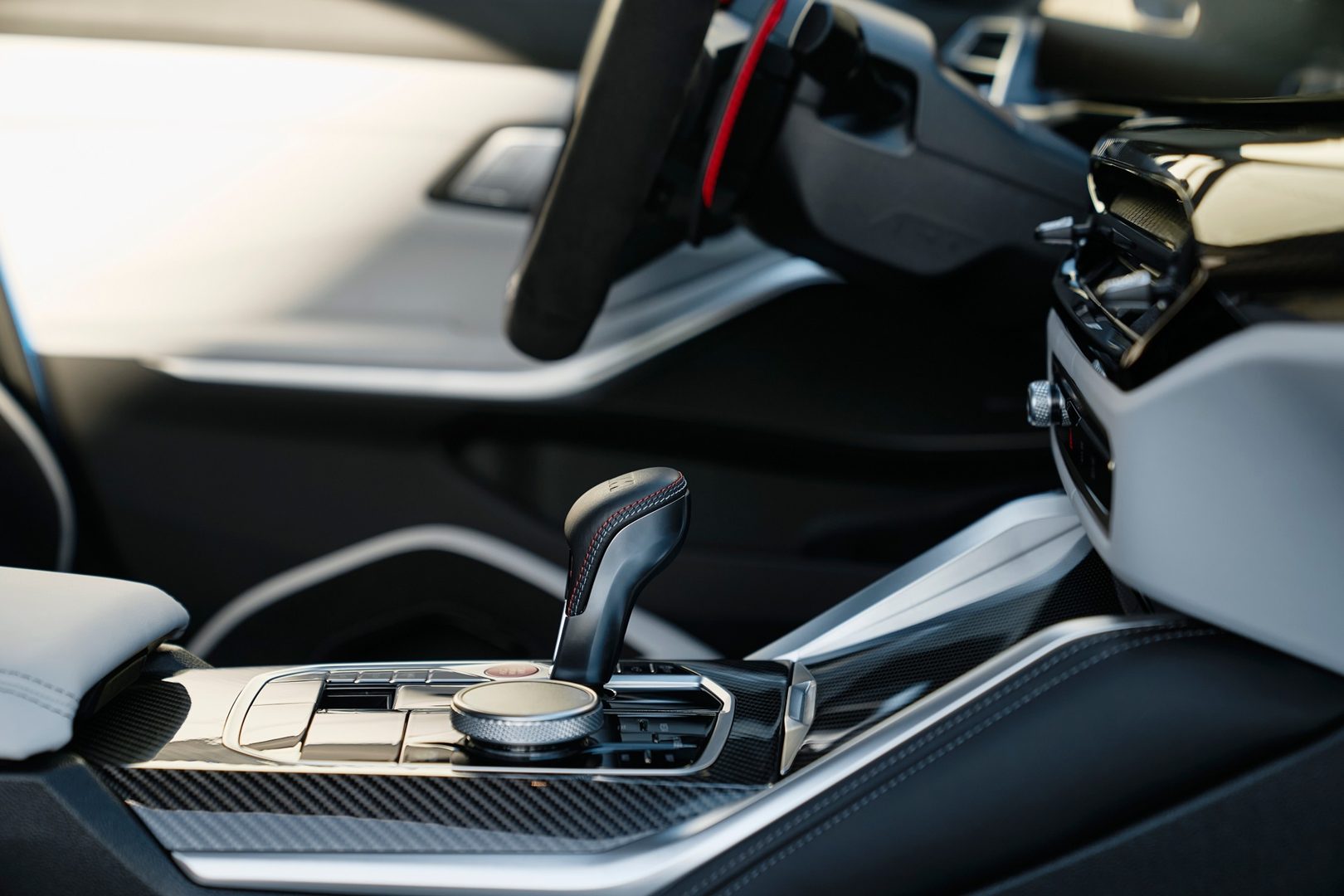 BMW M3 Competition M xDrive Touring Ceramic Brake บีเอ็มดับเบิลยู เอ็ม3 ปี 2025 : ภาพที่ 18