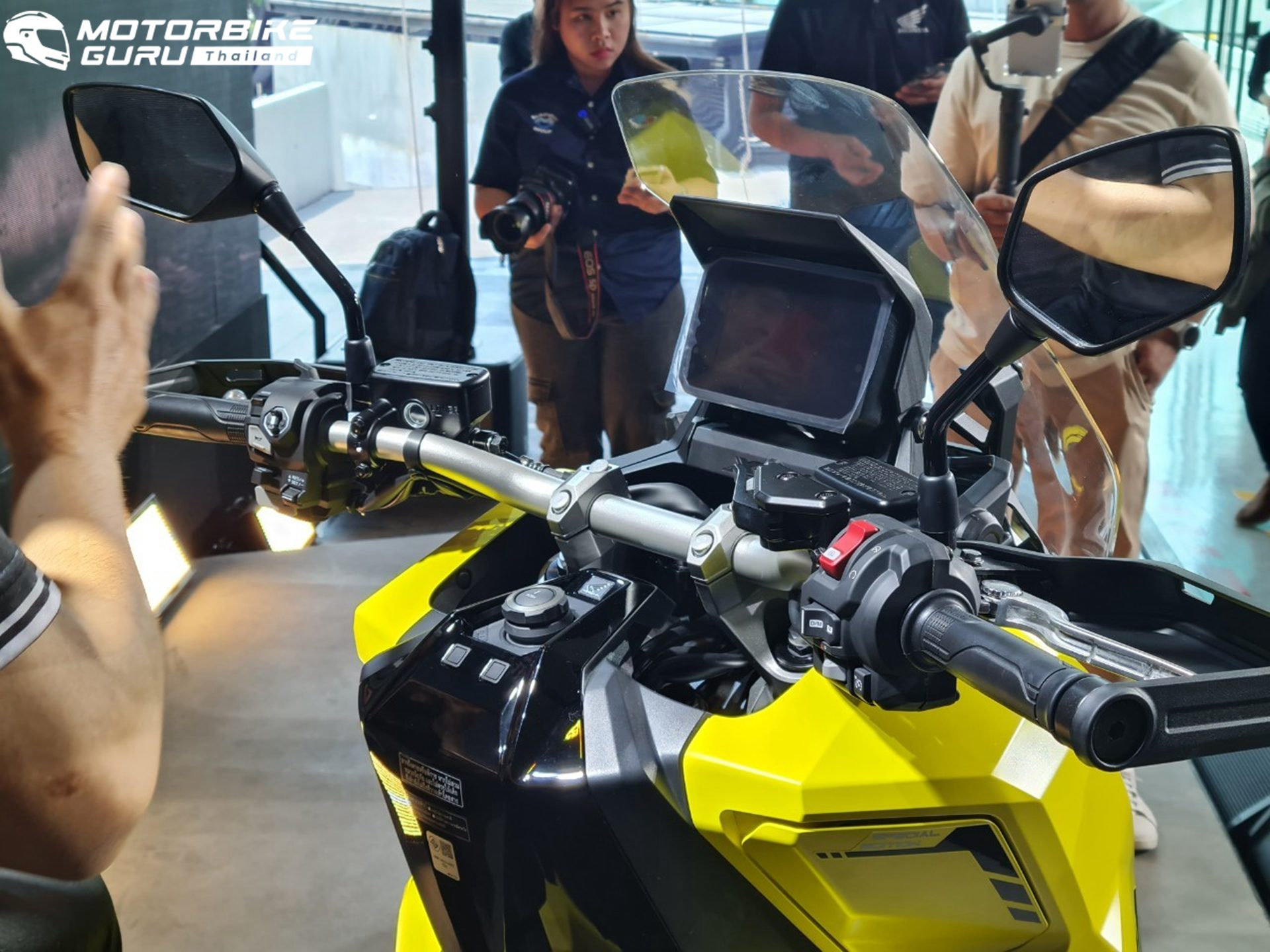 Honda X-ADV Special Edition ฮอนด้า เอ็กซ์-เอดีวี ดีซีที ปี 2025 : ภาพที่ 9