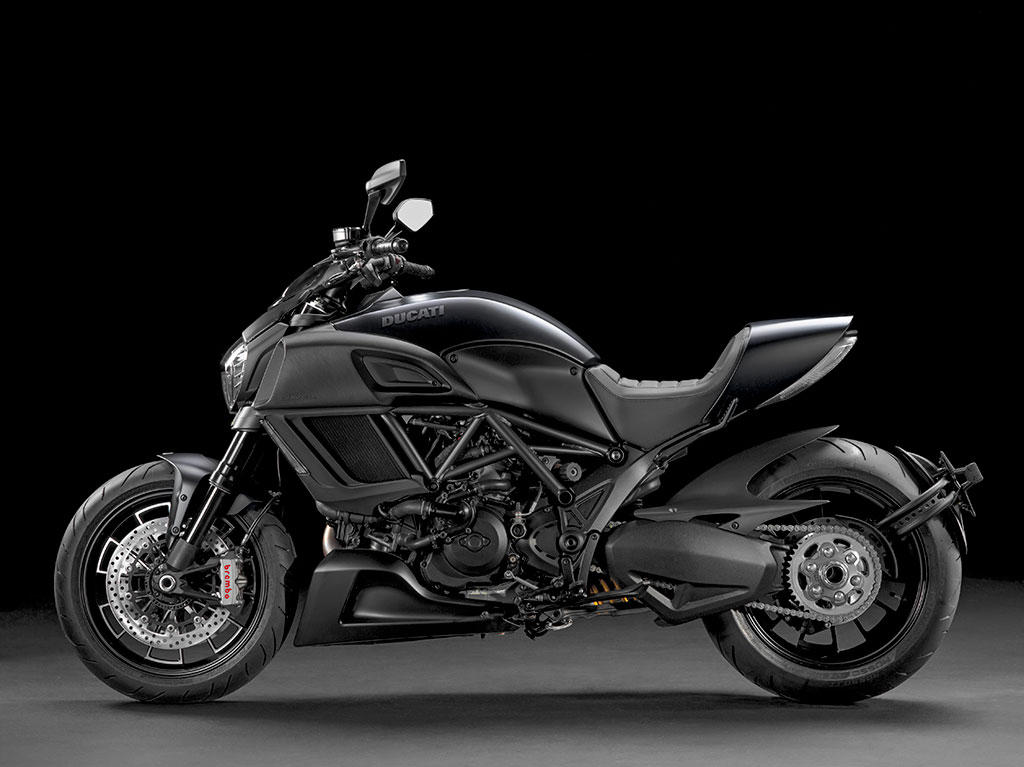 Ducati Diavel Dark ดูคาติ เดียแวล ปี 2014 : ภาพที่ 4