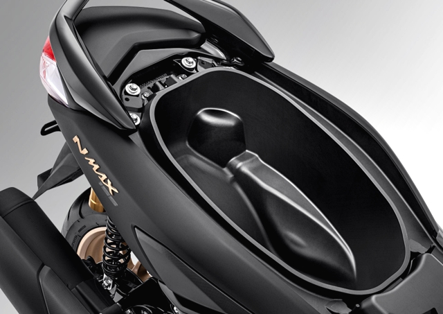 Yamaha NMAX 155 MY2021 ยามาฮ่า เอ็นแม็กซ์ ปี 2021 : ภาพที่ 4