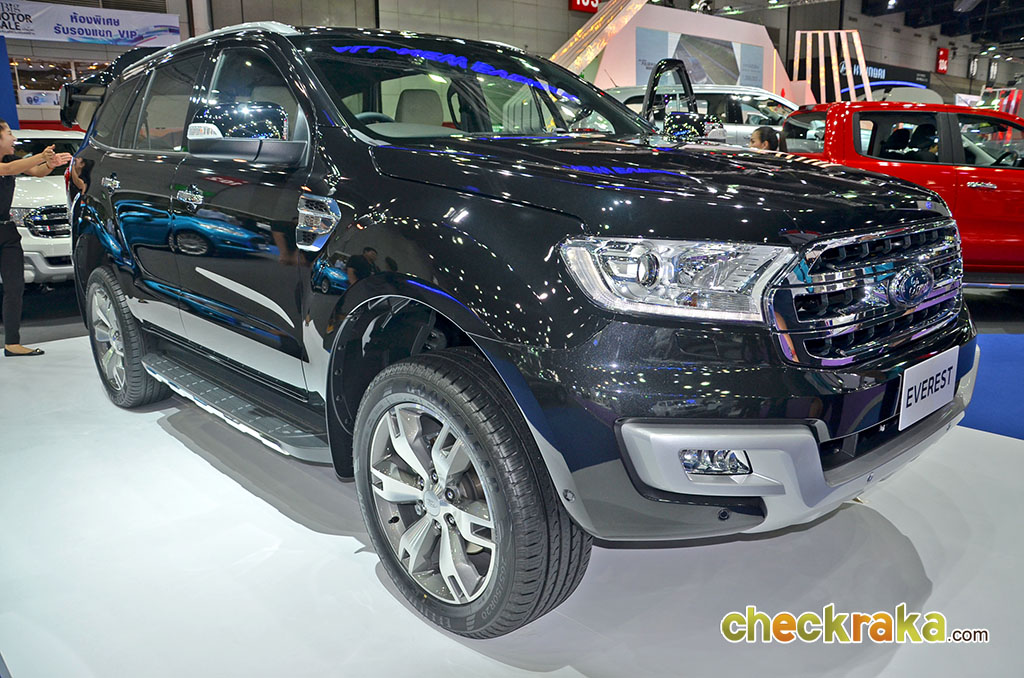 Ford Everest 3.2L Titanium+ 4x4 AT ฟอร์ด เอเวอเรสต์ ปี 2017 : ภาพที่ 9