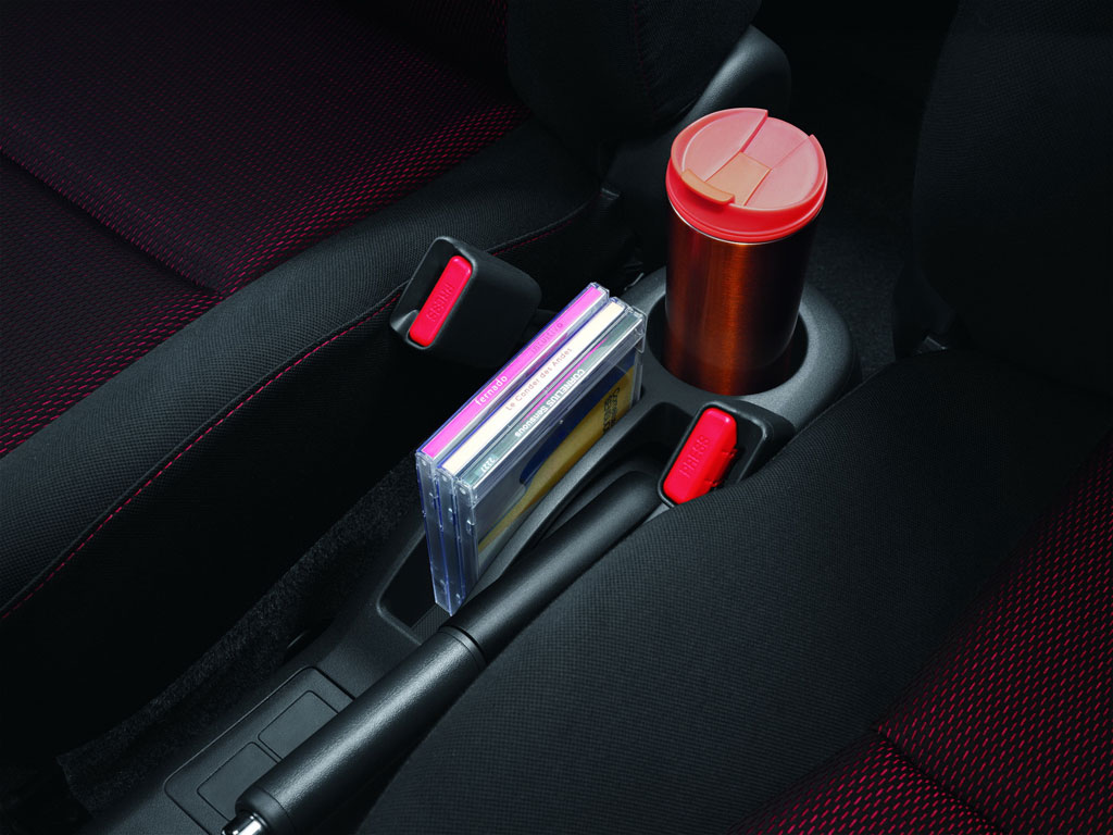 Toyota Yaris RS โตโยต้า ยาริส ปี 2012 : ภาพที่ 14