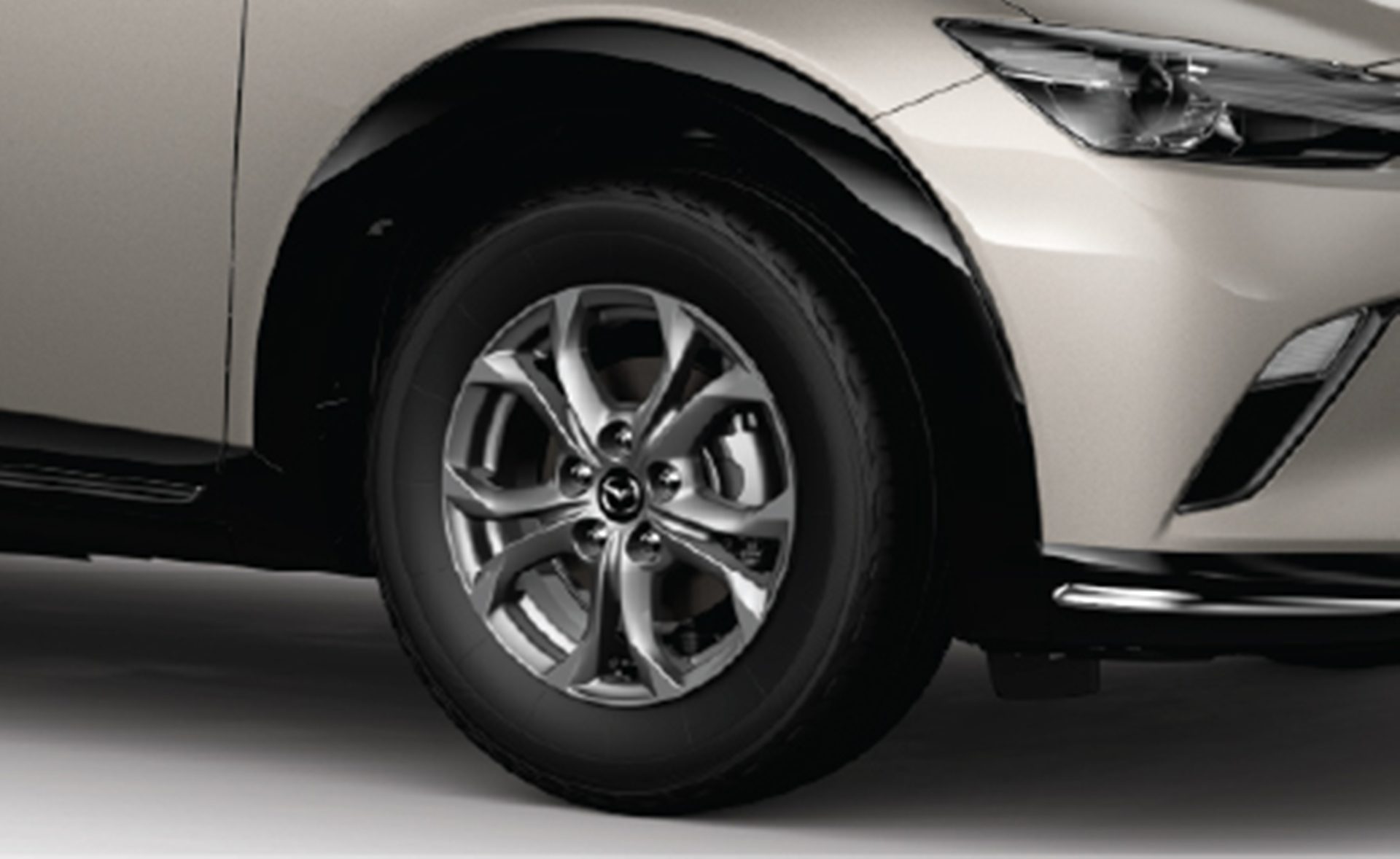 Mazda CX-3 Essential 2.0 Ultra Plus มาสด้า ซีเอ็กซ์-3 ปี 2025 : ภาพที่ 4