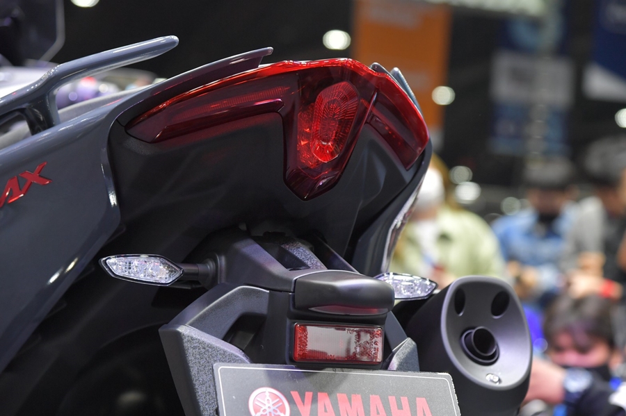 Yamaha TMAX 560 Tech MAX ยามาฮ่า ทีแม็ก ปี 2021 : ภาพที่ 6