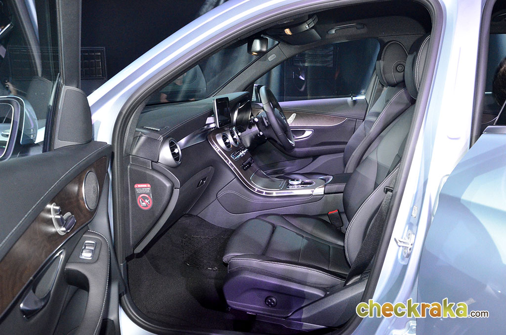 Mercedes-benz GLC-Class GLC 250 D 4Matic Off-Road เมอร์เซเดส-เบนซ์ จีแอลซี ปี 2015 : ภาพที่ 14