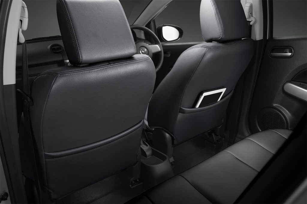 Mazda 2 Sports Maxx AT มาสด้า ปี 2012 : ภาพที่ 7