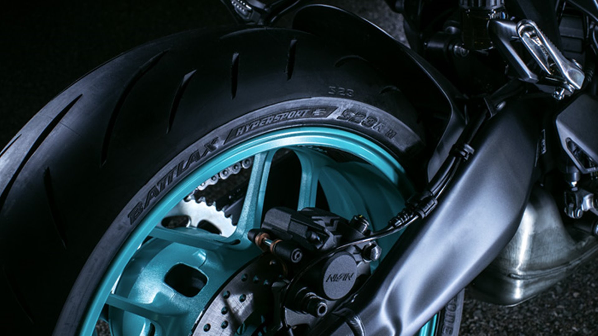 Yamaha MT-09 Standard ยามาฮ่า เอ็มที-09 ปี 2024 : ภาพที่ 13