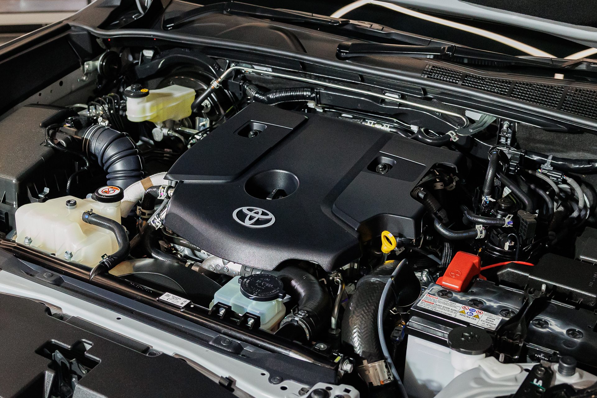 Toyota Hilux Travo Smart Cab 4TREX 2.8 Premium MT โตโยต้า ไฮลักซ์ ทราโว ปี 2025 : ภาพที่ 11