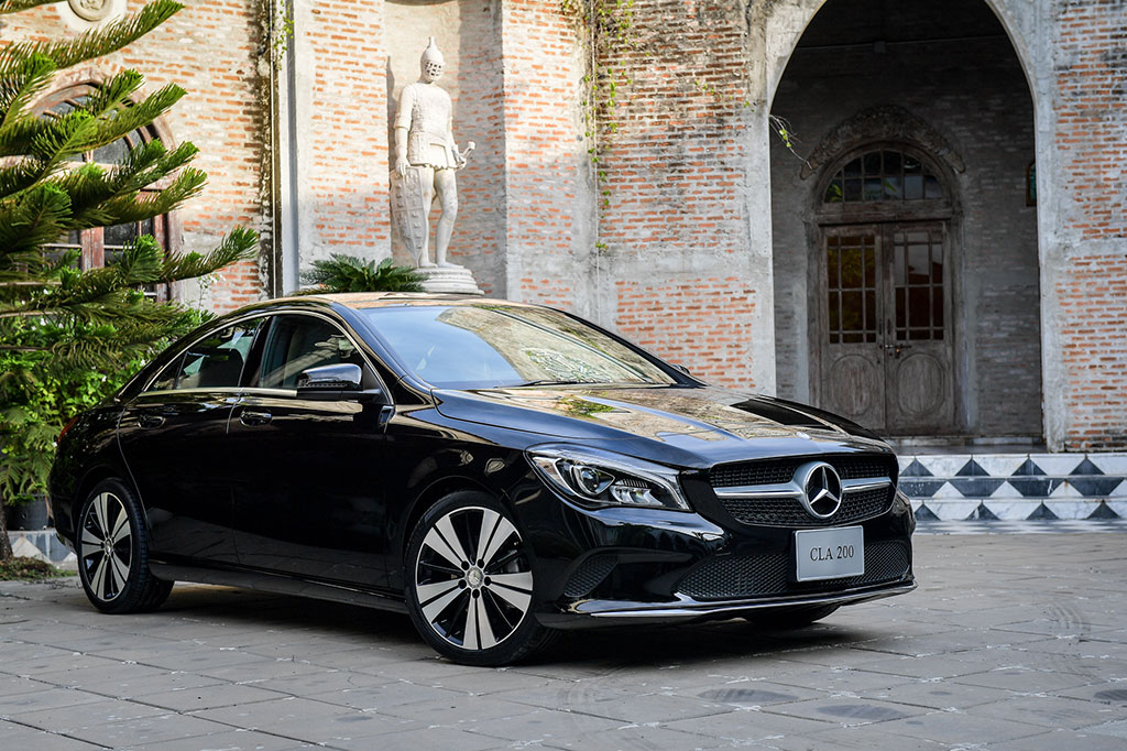 Mercedes-benz CLA-Class CLA 200 Urban เมอร์เซเดส-เบนซ์ ปี 2017 : ภาพที่ 2