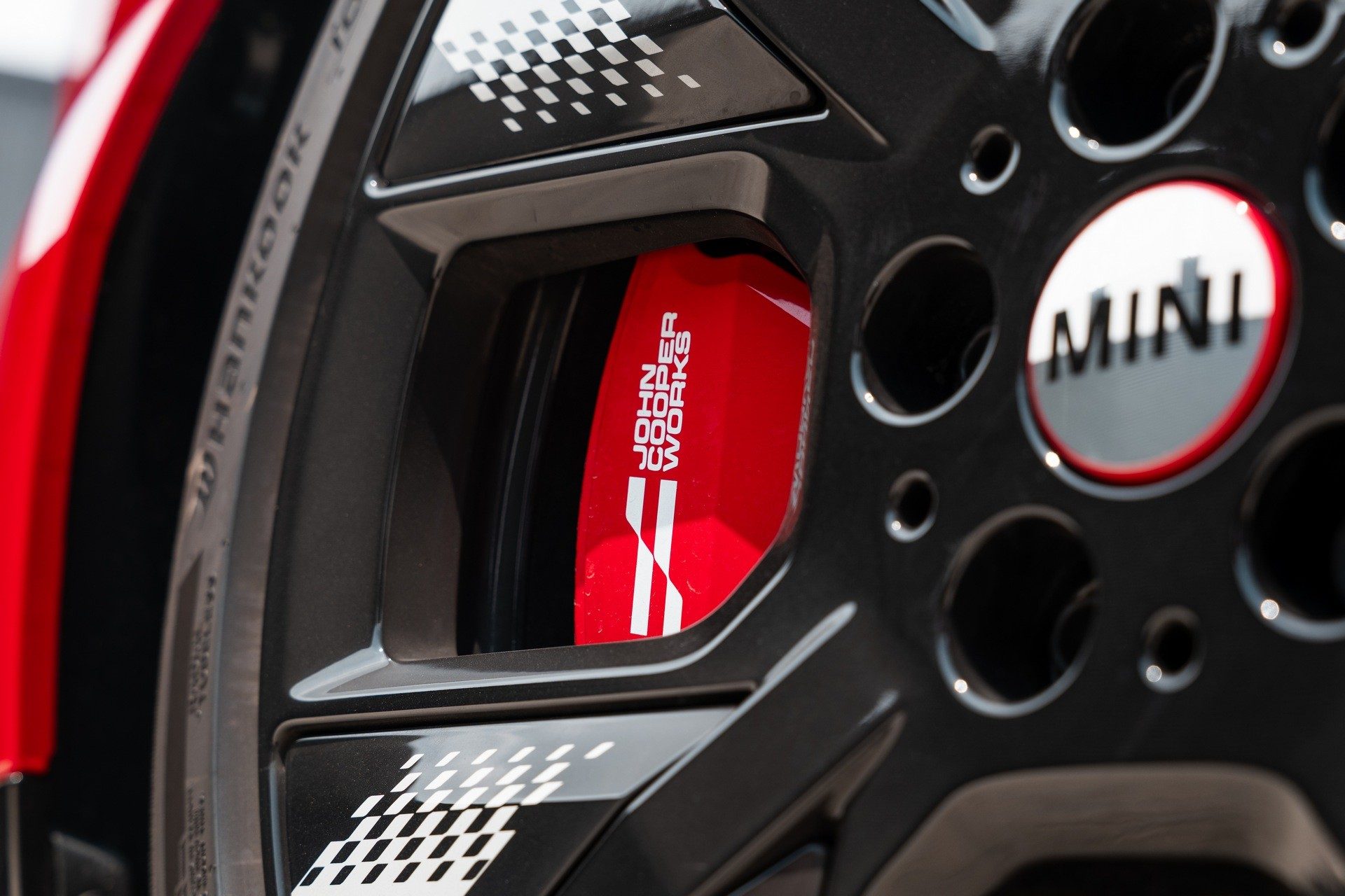Mini John Cooper Works Electric 1965 Victory Edition มินิ จอห์น คูเปอร์ เวิร์กส์ ปี 2026 : ภาพที่ 6