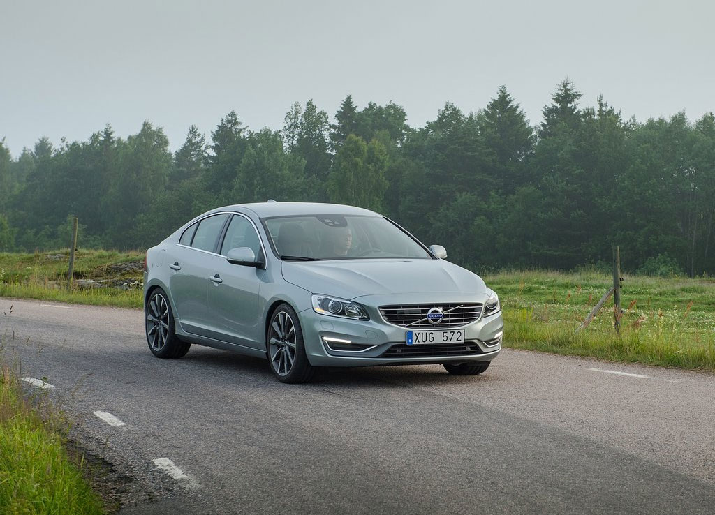 Volvo S60 T5 วอลโว่ เอส60 ปี 2014 : ภาพที่ 2