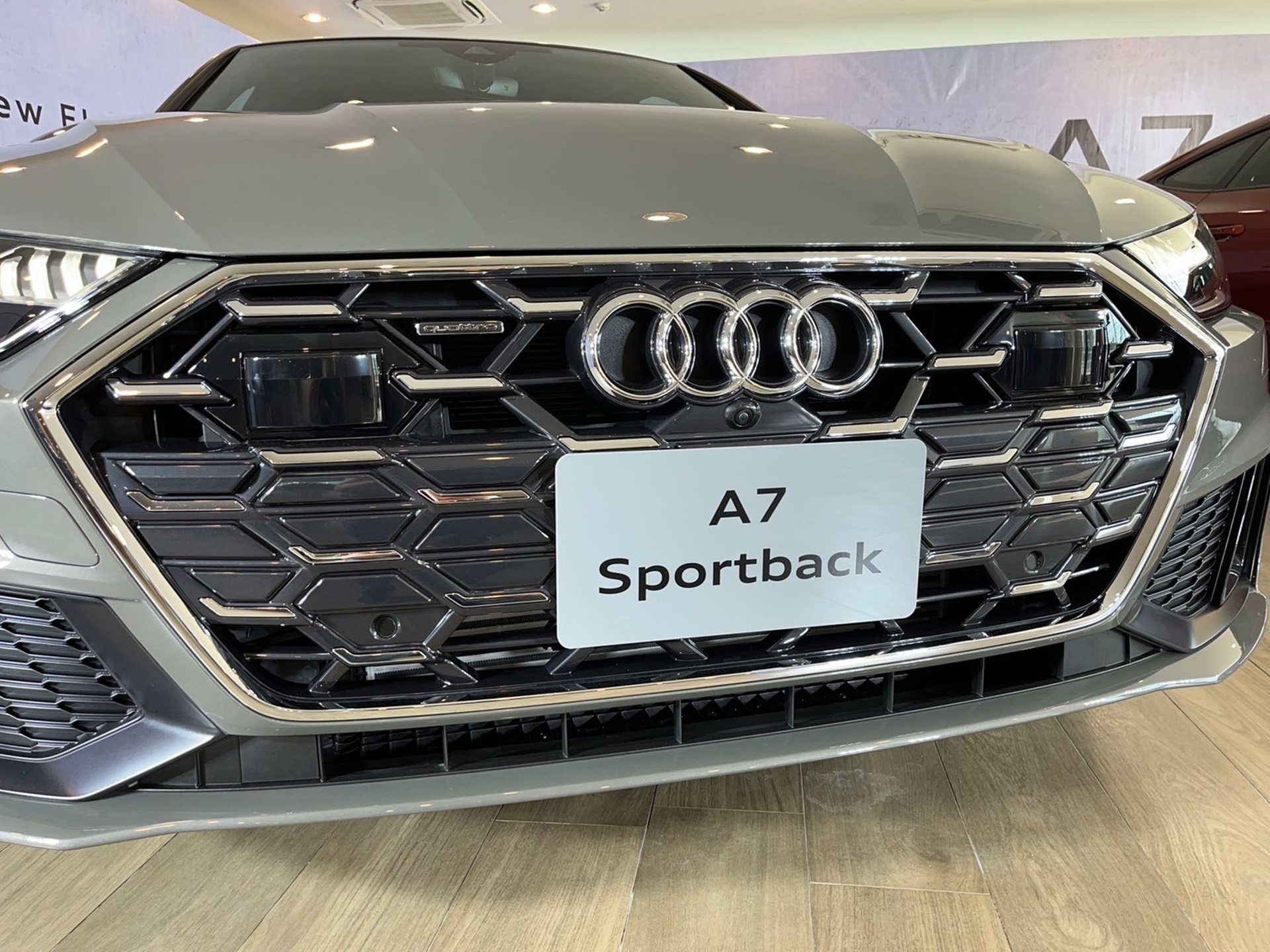 Audi A7 Sportback 55 TFSI e quattro S line อาวดี้ ปี 2023 : ภาพที่ 2