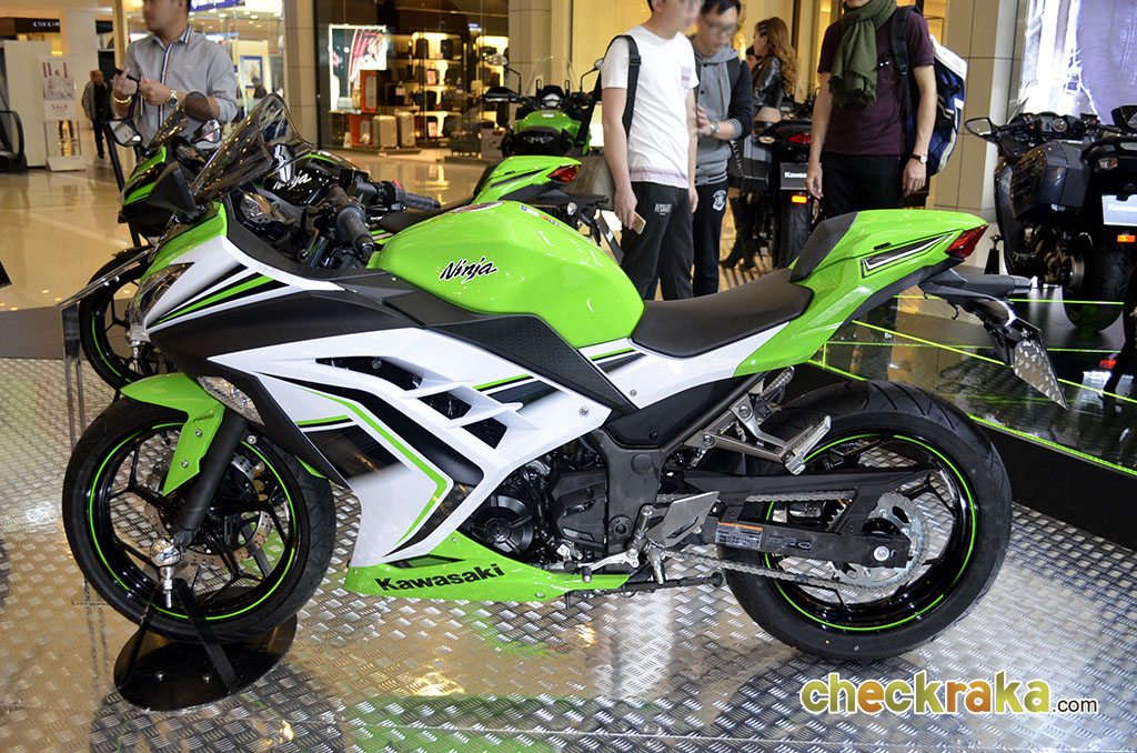 Kawasaki Ninja 300 ABS KRT Edition คาวาซากิ นินจา ปี 2016 : ภาพที่ 2