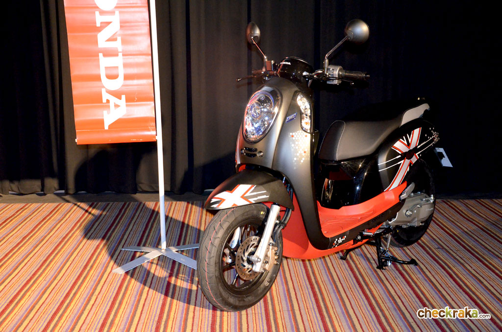 Honda Scoopy i Club 12 ฮอนด้า สกู้ปปี้ไอ ปี 2013 : ภาพที่ 15